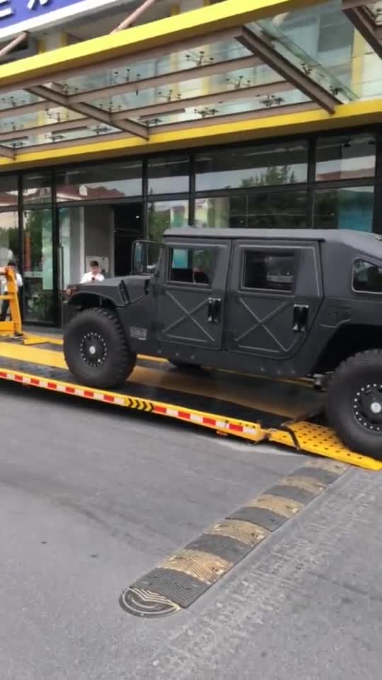 黑武士版悍马h1这霸气的造型还看啥奔驰大g