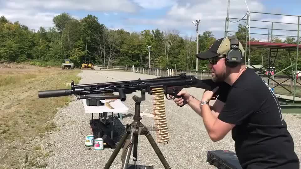 看看这支hk21e通用机枪就明白了