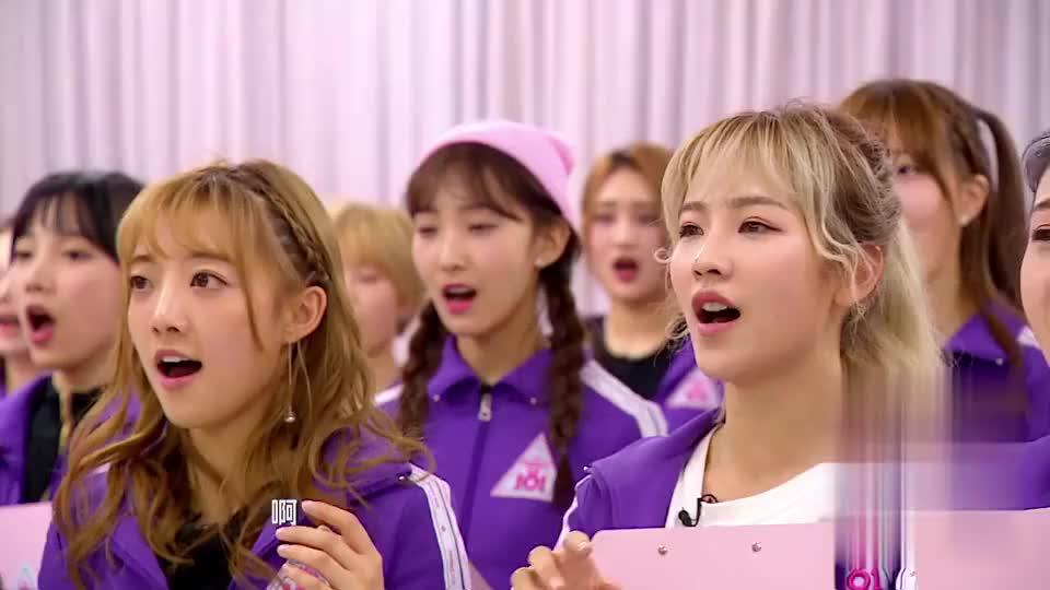 创造营101:导师主题曲教学,选手压力大痛哭,太难了