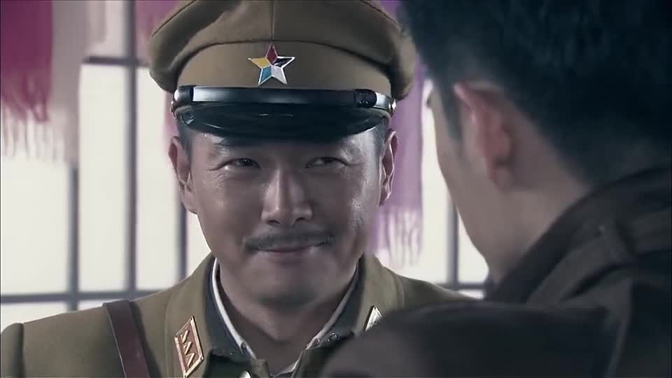 我是赵传奇:赵传奇命锅盖李拦下侦缉队,准备前往何诗慧家