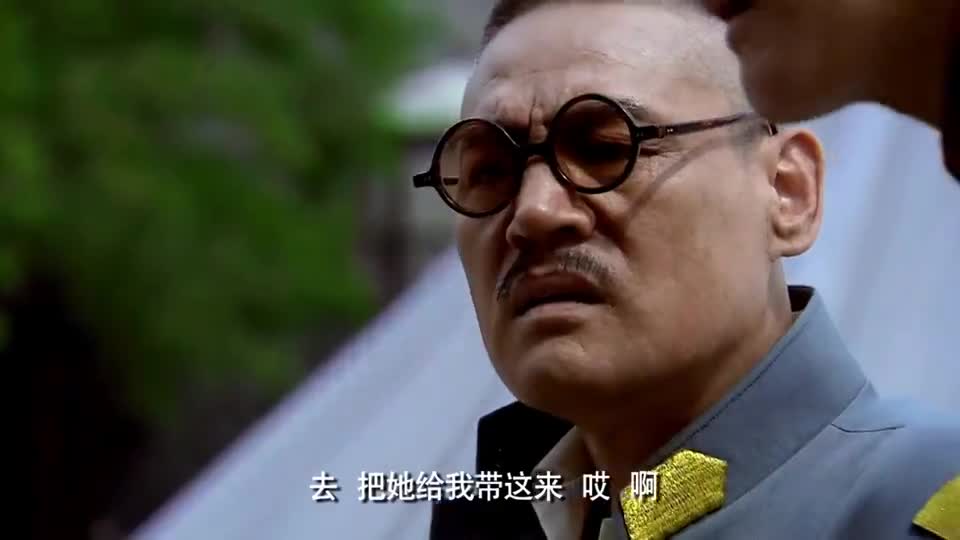 铁梨花:赵元庚要砍女子脑袋,谁料她一抬头,立马要把她娶回家