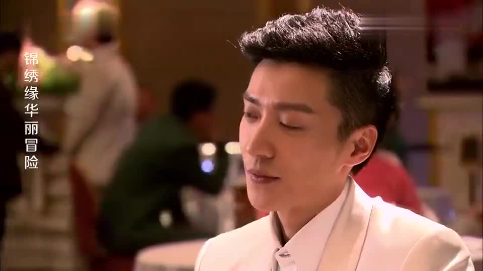 锦绣缘:乔任梁太可怜,带陈乔恩去看电影,她竟然在想着黄晓明