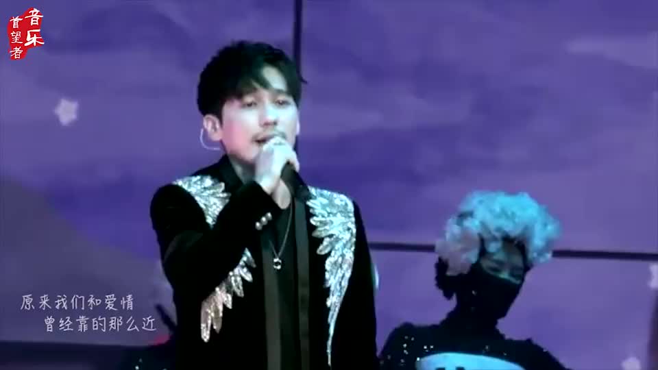 明明是个<a href=