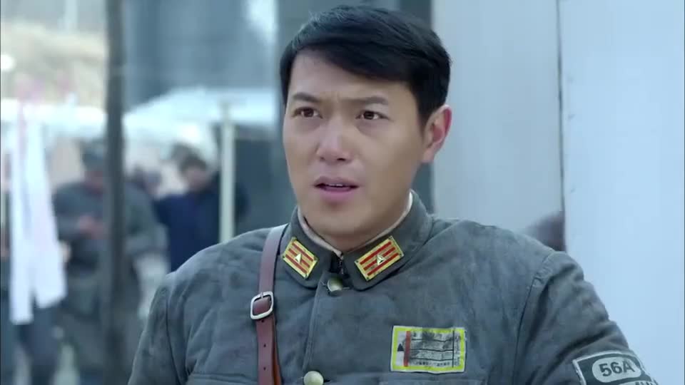 我的特一营大狗眼睛被炸伤方护士细心治疗情绪好转