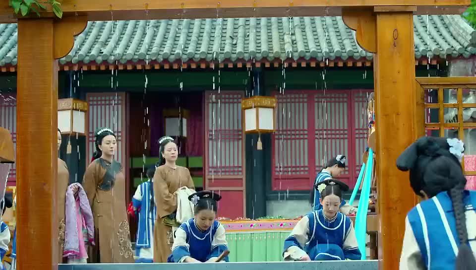 辛者库下人变御前宫女掌事姑姑一秒变脸热脸贴冷屁股硬凑着上