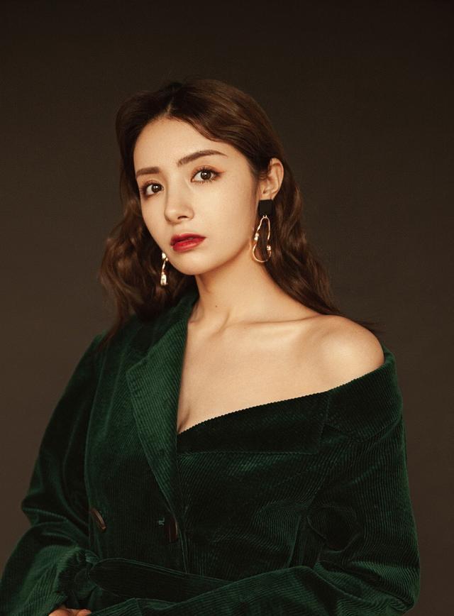 33岁麦迪娜,唯美性感仙气十足,美得无可救药!|新疆|麦迪娜|仙气_新浪