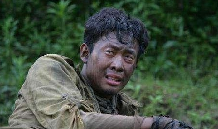 42岁张译为何演过7次瘸子?《重生》中他又跛脚还能让观众买账吗