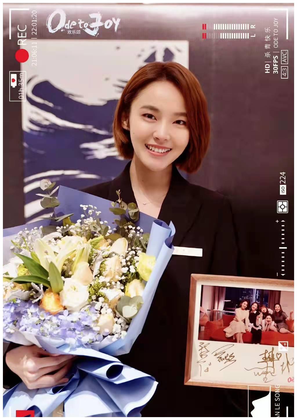 依然是制作过不少好剧的正午阳光,导演也曾参与执导前两部《欢乐颂》