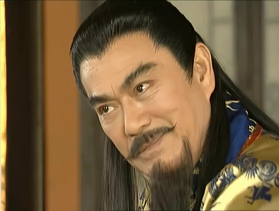 风云雄霸对两位弟子步惊云和聂风心生戒备