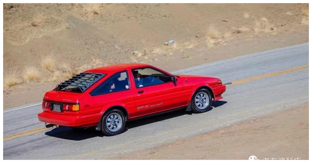 一辆1986年产的美版丰田ae86