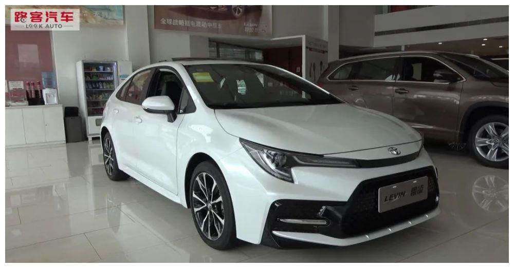 2021款广汽丰田雷凌运动版到店实拍