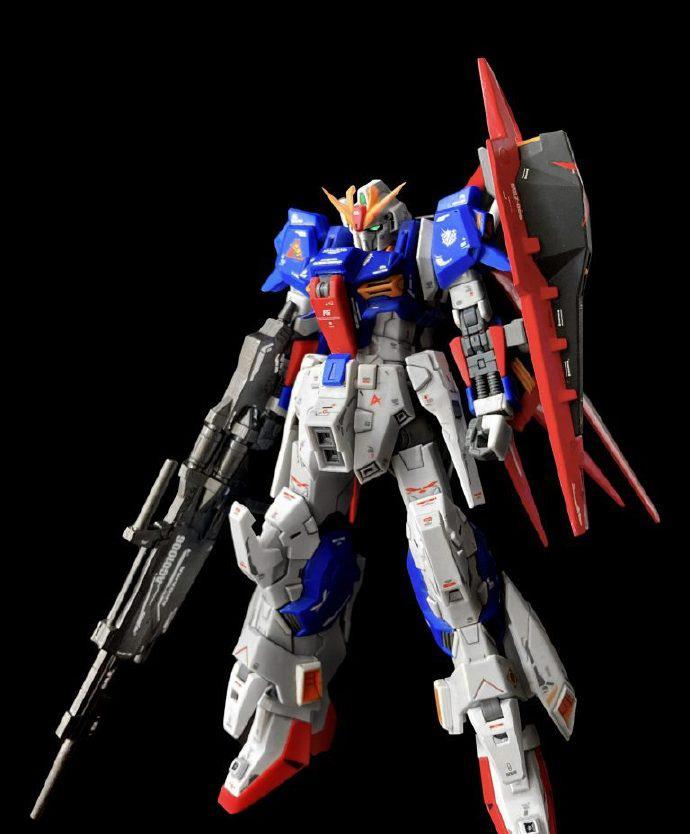 机动战士高达朗德贝尔对配备型,阿姆罗专用z高达模型