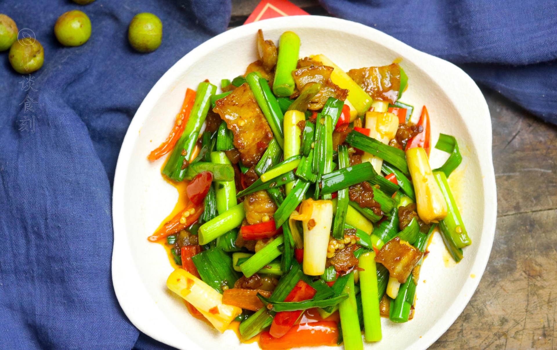 什么东西加小鸟肉炒最好吃