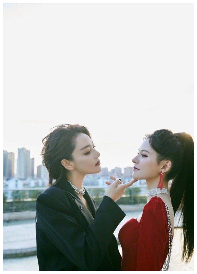 张馨予张予曦傻傻分不清楚黑红玫瑰太a了网友却喊话朱丹