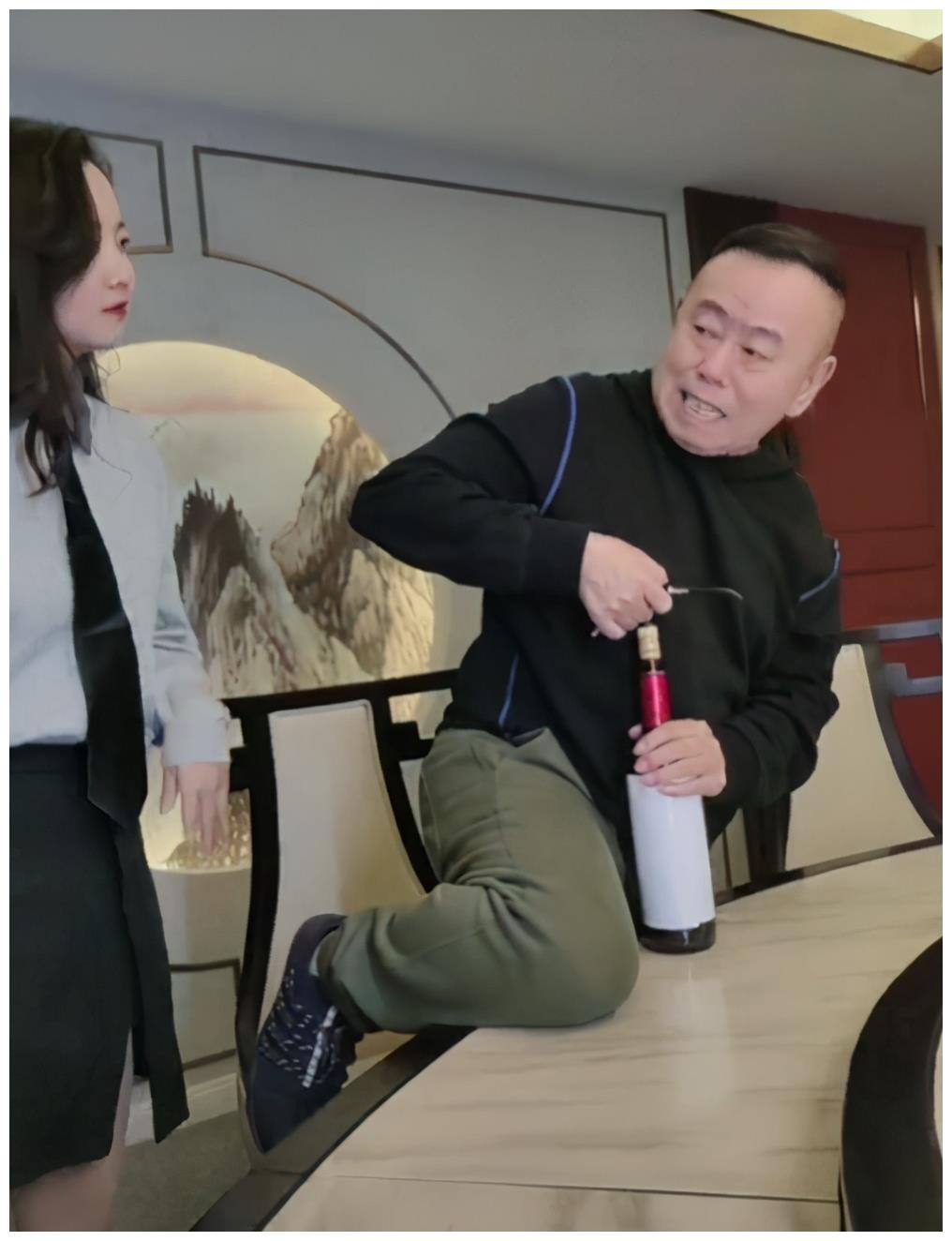 63岁潘长江惹心酸!
