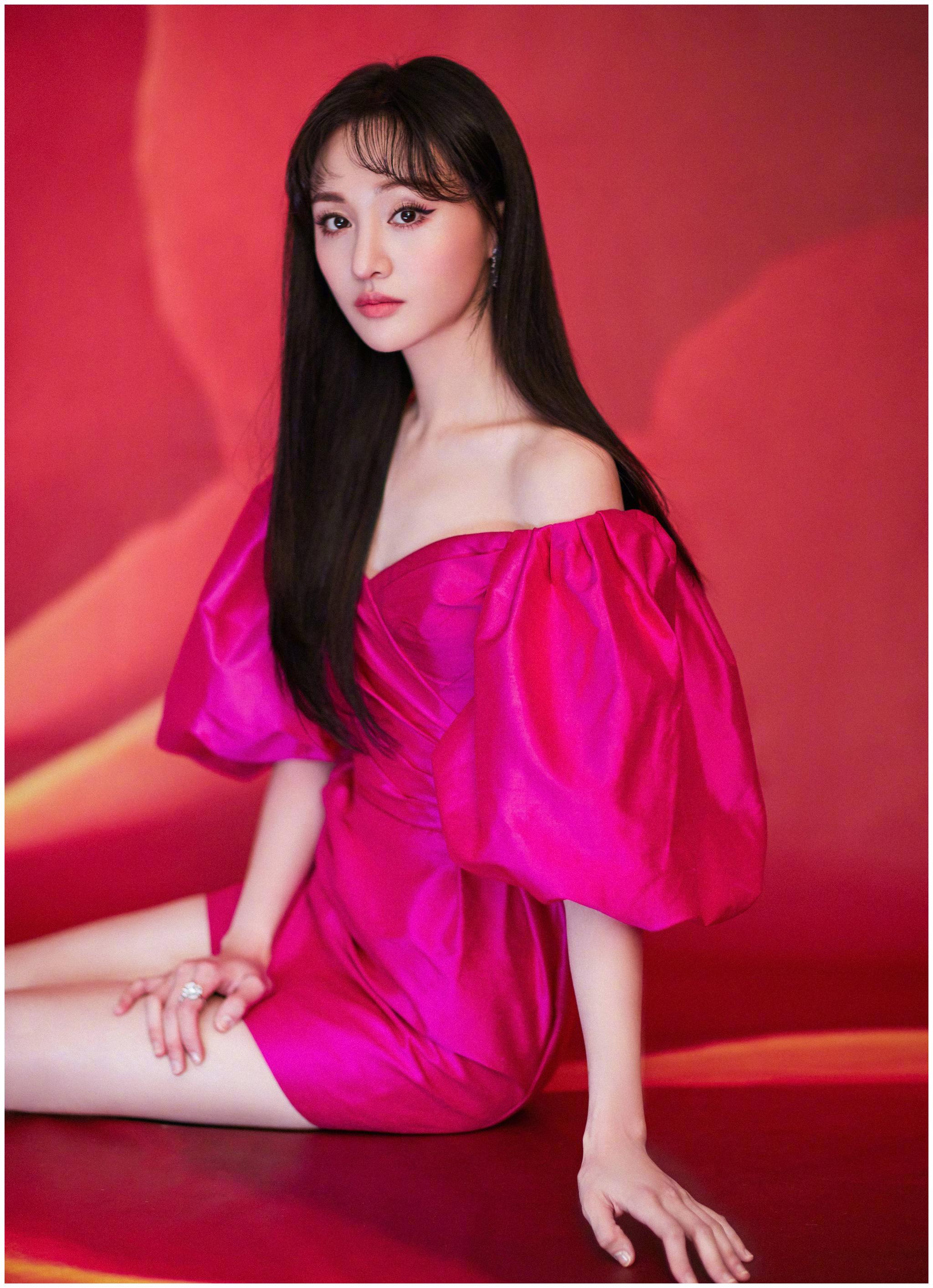 网友一致选郑爽__财经头条