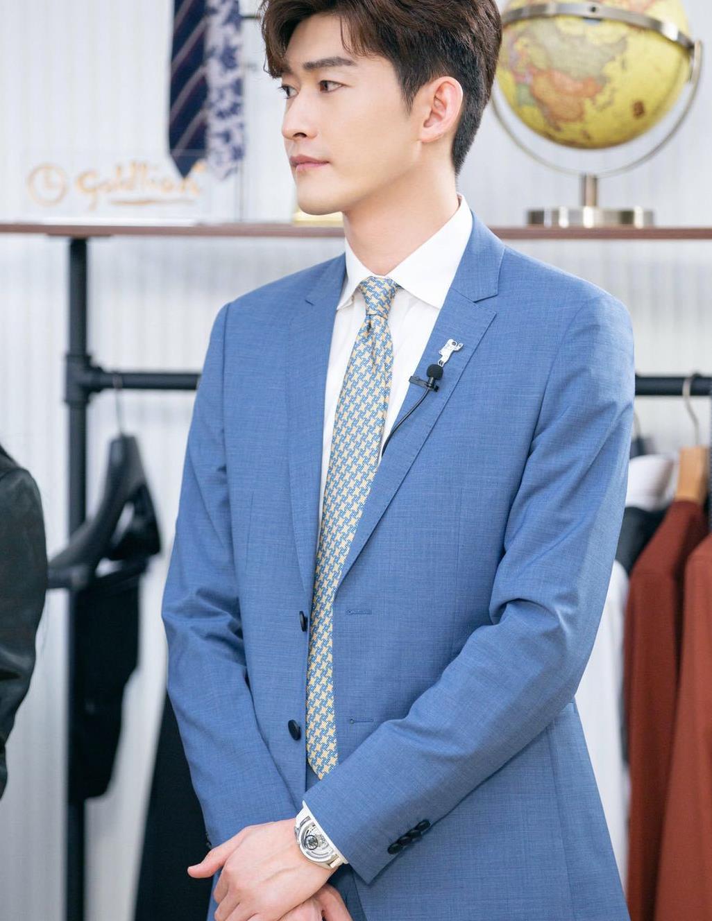 西装穿的要有型,单看张翰style,就晓得了,帅的不一样__财经头条