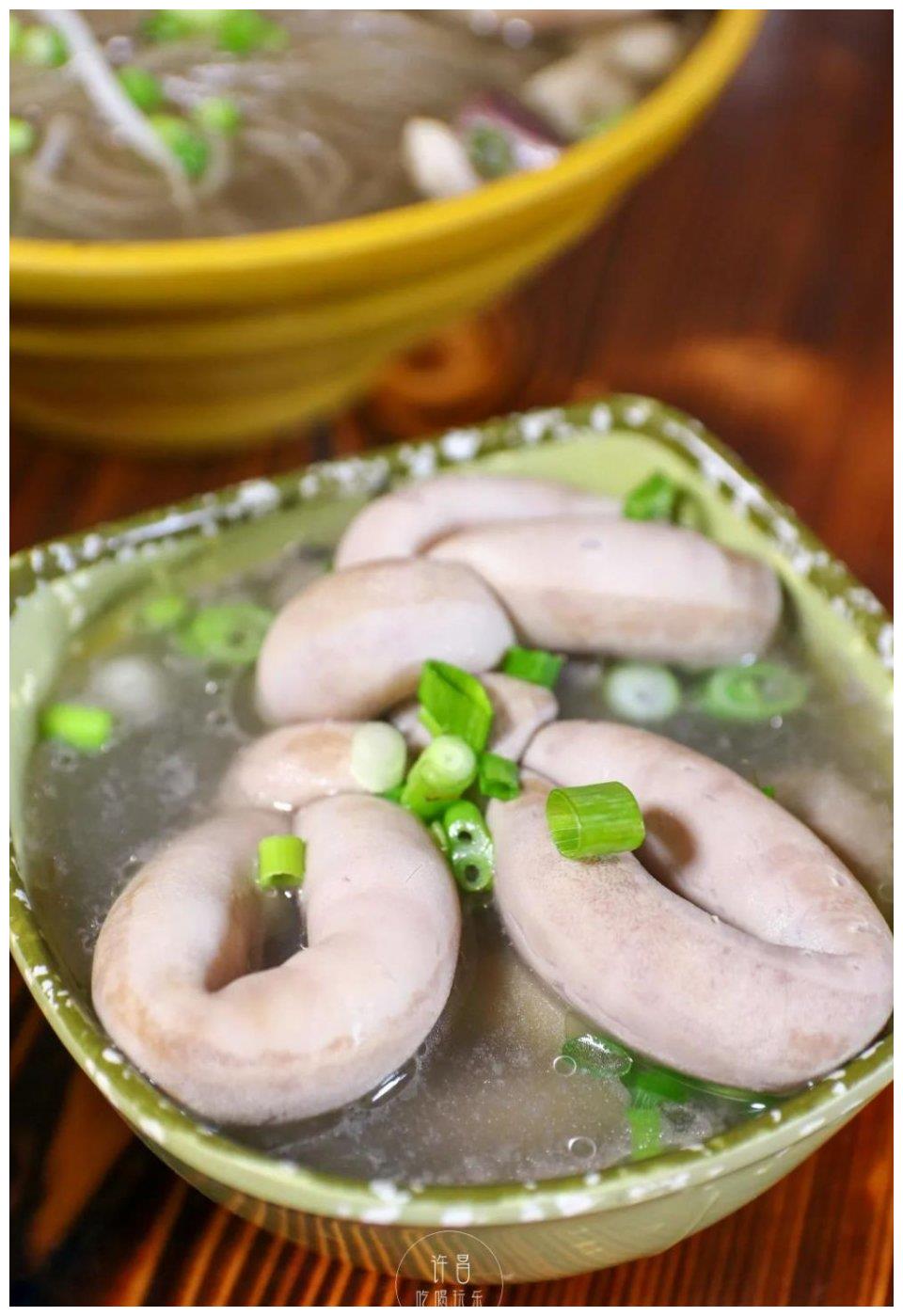 一碗粉儿倾注了20年的手艺,老板只想把这份四川美食带回许昌