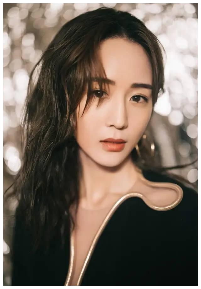 某三字女星底子也太差了,剪个短发一秒变路人