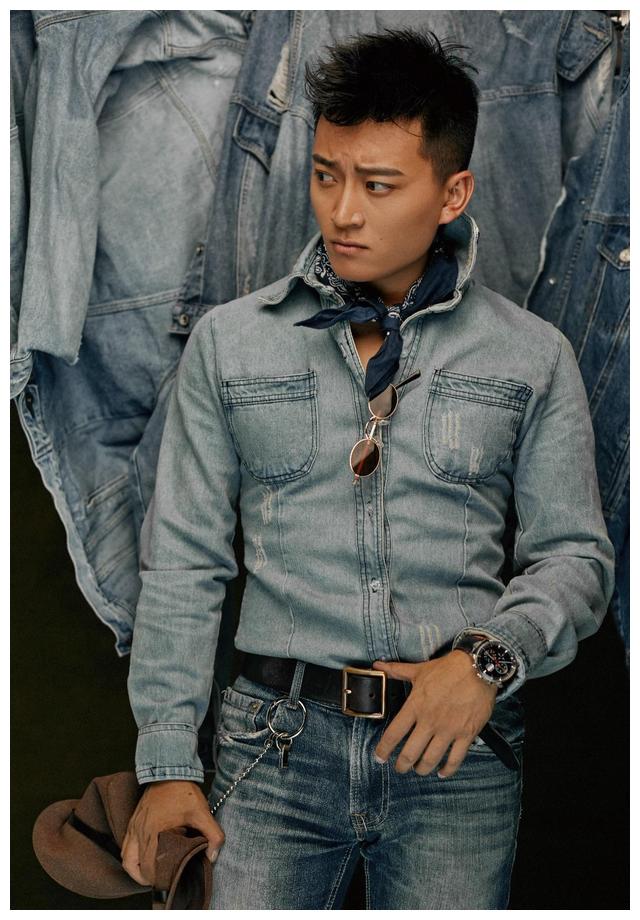 与罗布桑珠在格萨尔王城邂逅圣洁家园