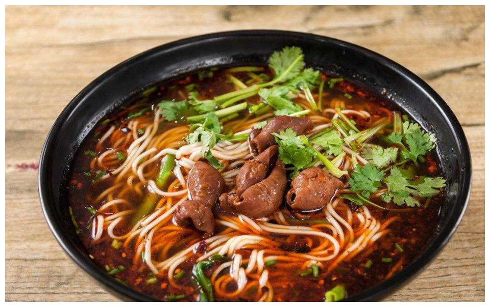 面馆老板免费分享，重庆小面制作流程，从小料到臊子一一为你讲解休闲区蓝鸢梦想 - Www.slyday.coM