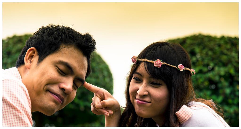 女子半夜发现老公偷看“小电影”,气急败坏:学会四招,从容面对休闲区蓝鸢梦想 - Www.slyday.coM 女子半夜发现老公偷看“小电影”,气急败坏:学会四招,从容面对休闲区蓝鸢梦想 - Www.slyday.coM