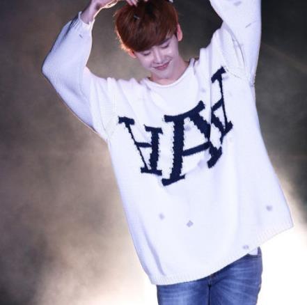 31岁李钟硕演技炸裂连衣品都好绝南韩男生都爱撒娇