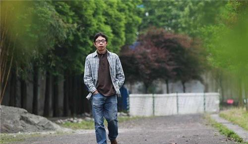 汶川地震时，第一个丢下学生独自逃跑的范美忠，现如今怎样了休闲区蓝鸢梦想 - Www.slyday.coM