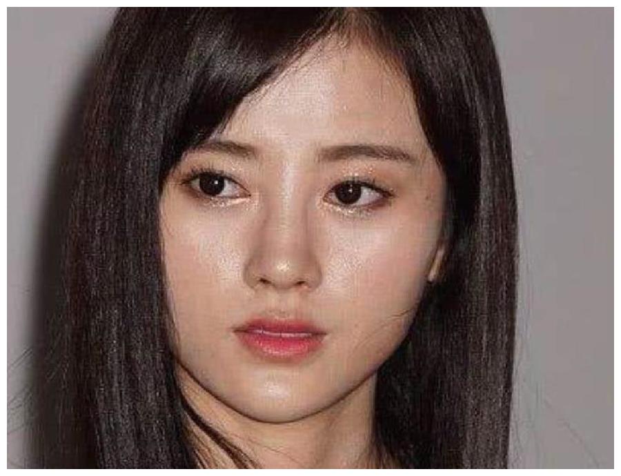 鞠婧祎颜值含金量如何,看到"三张素颜特写",网友:明白了!