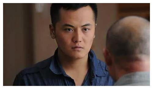 装台演大雀的姬他14年前张嘉译当面狠骂我我现在没忘