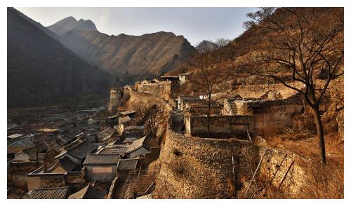 北京一处坐落在峡谷的乡村,村内多为明清四合院,门票35值得一看休闲区蓝鸢梦想 - Www.slyday.coM 北京一处坐落在峡谷的乡村,村内多为明清四合院,门票35值得一看休闲区蓝鸢梦想 - Www.slyday.coM