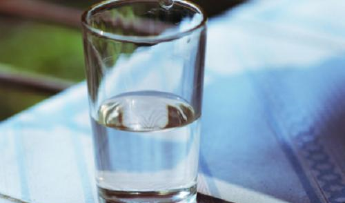 吃火锅时，聪明人都点这3种最解辣的饮品，可乐矿泉水靠边站！休闲区蓝鸢梦想 - Www.slyday.coM