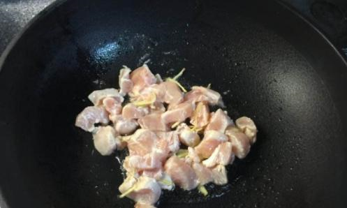 家常宫保鸡丁的做法，只要掌握了这几点，自己做得比买的还好吃休闲区蓝鸢梦想 - Www.slyday.coM