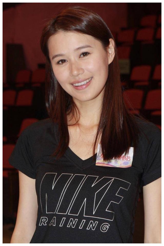 新剧发型引热议,幽默回应整容传闻|黄翠如|发型|七公主_新浪新闻