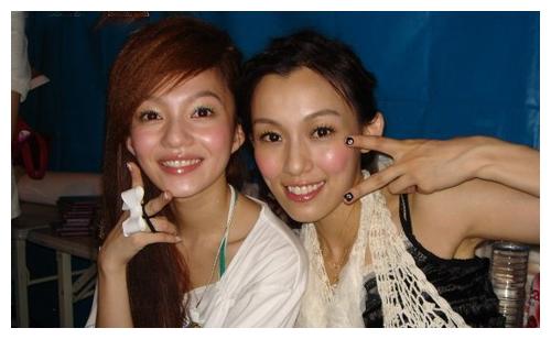 她已经不再是当年力捧的对象,因此,在瞬息万变的娱乐圈里,让张韶涵