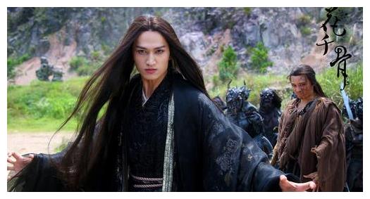 花千骨 本应是棋子的小骨 却成了东方彧卿机关算尽唯一的例外 花千骨 本应是棋子的小骨 却成了东方彧卿机关算尽唯一的例外