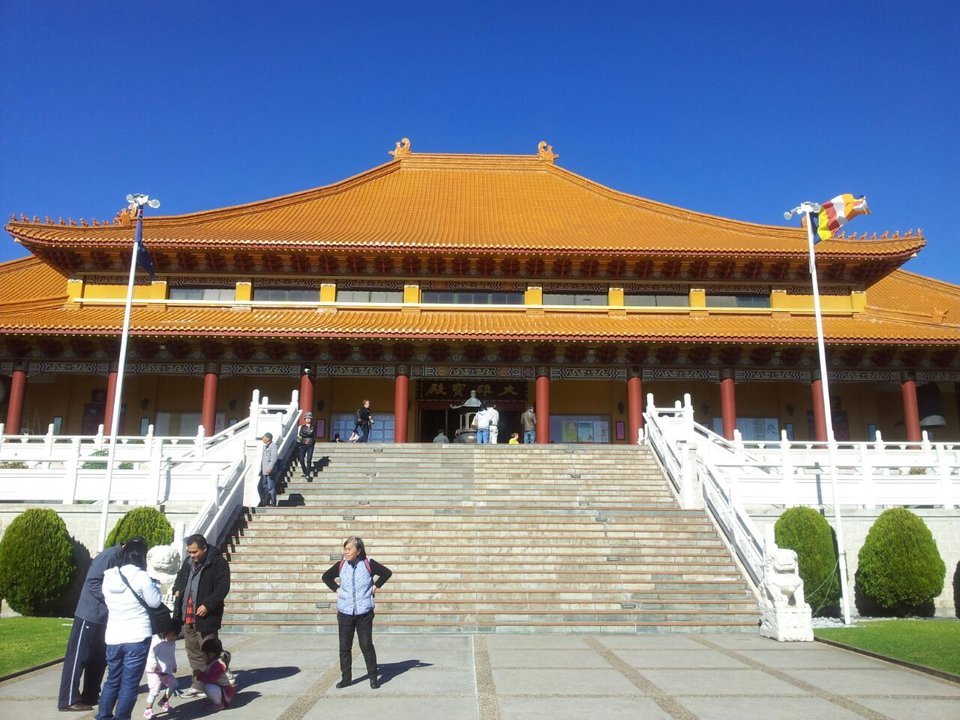 世界人事东西文明:佛光山南天寺