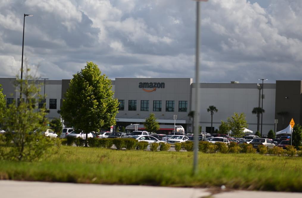 亚马逊决定裁员1.8万人？互联网巨头亚马逊到底怎么了？