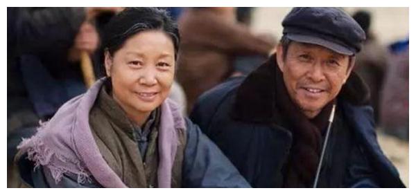 值得一提的是,王永泉导演和自己妻子合作的戏份至今为止已经有五部,看