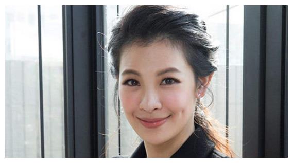 结婚4年至今丁克,对继女梧桐妹也很冷淡|贾静雯|林若亚|梧桐_新浪新闻