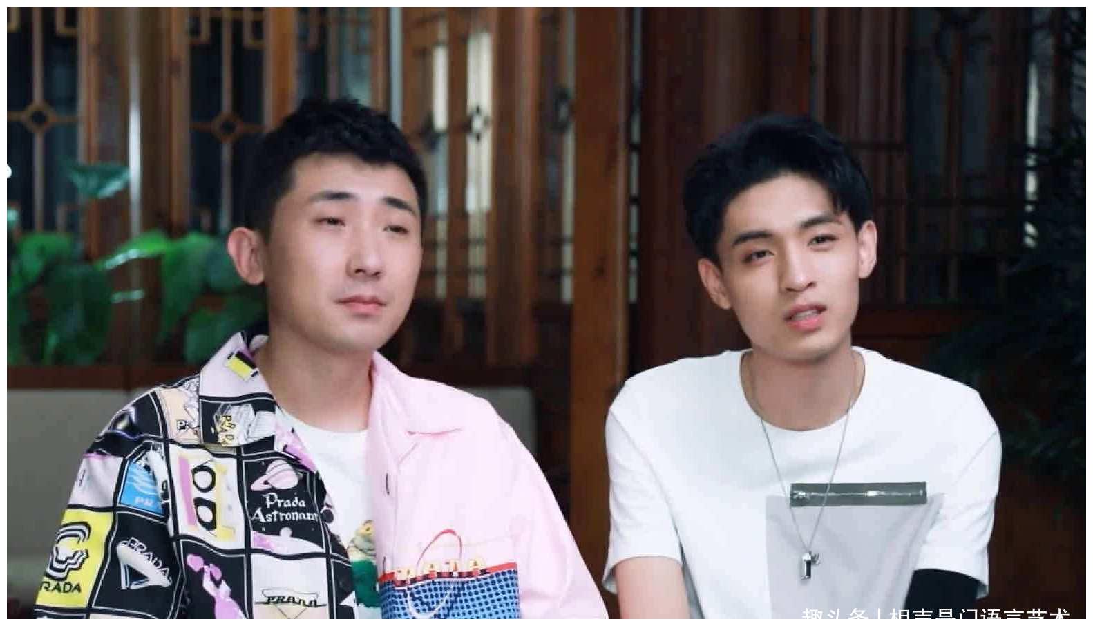 德云社集体晒童年照尚九熙照片暴露自己家境秦霄贤跟他没法比