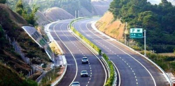 经济人口_经济决定人口的时代——从湖北各市的人口变化看湖北省的经济现状