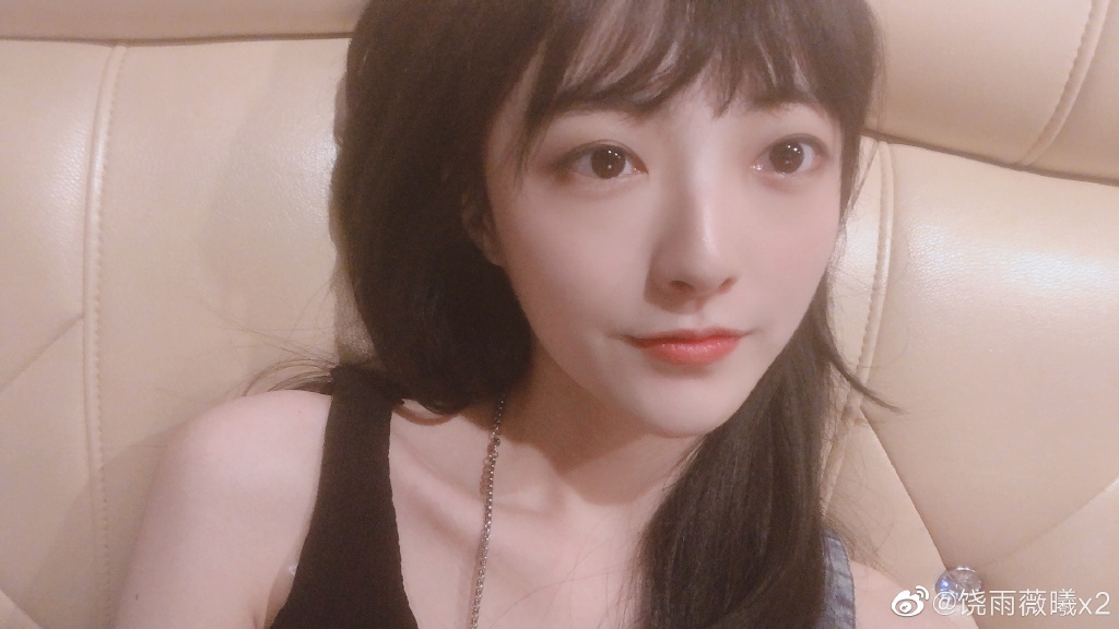 网红美女饶雨薇曦迷人写真美照好看_高清图集_新浪网