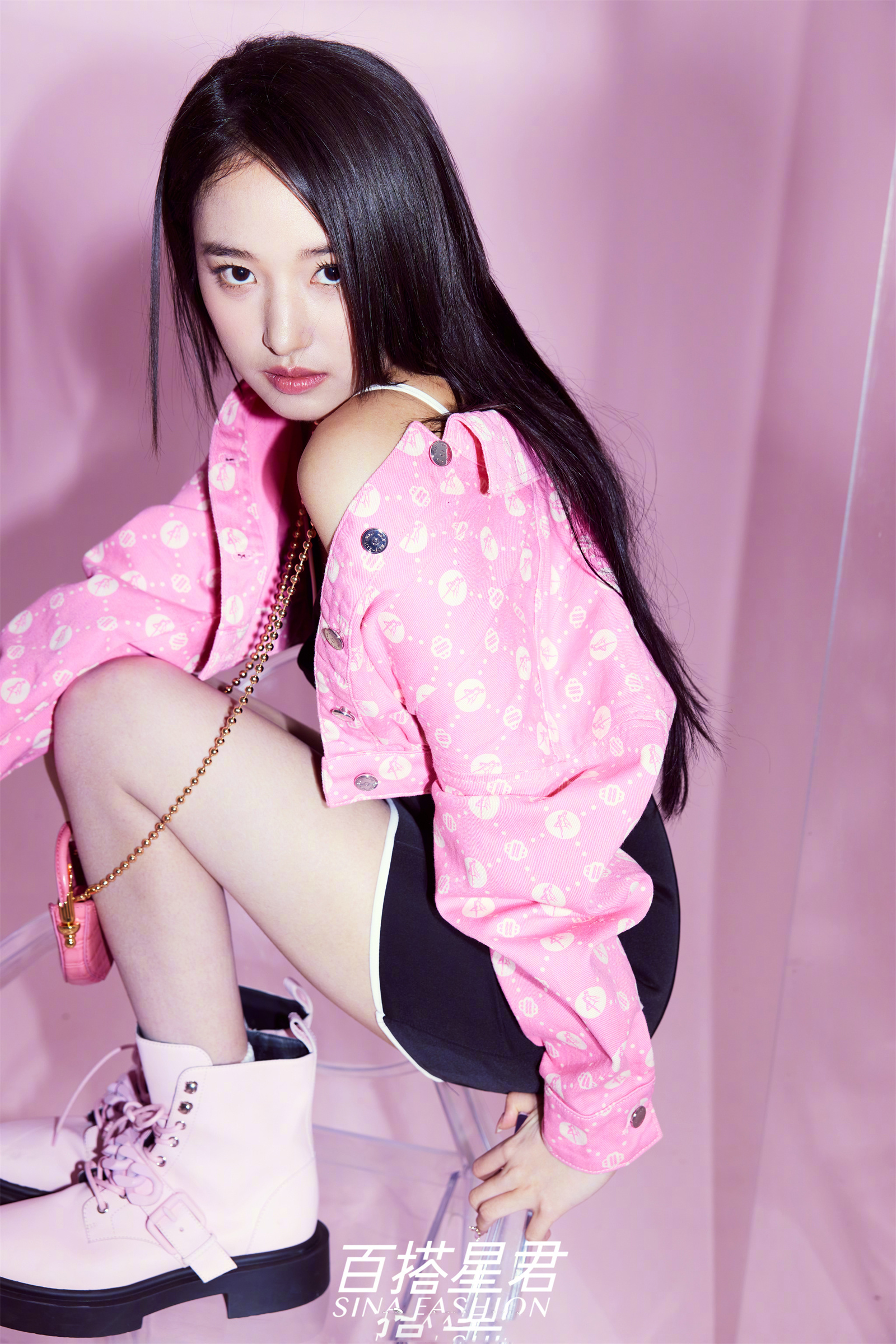 和陈昕葳一起动起来在运动中感受青春活力与潮流动感的魅力