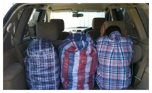 在女友的包里面找到了这样的药，请问是干什么用的啊？哈哈哈哈休闲区蓝鸢梦想 - Www.slyday.coM