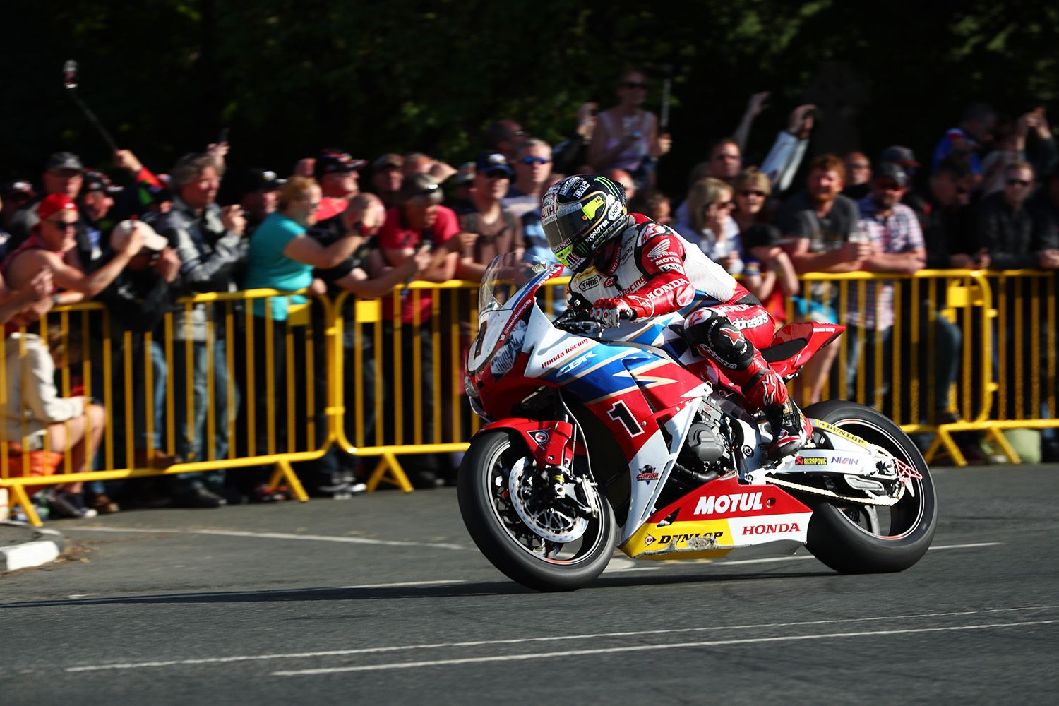 比罗西更传奇曼岛tt23届冠军mcguinness宣布2022年退休