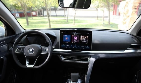 比亚迪宋pro新增手动挡值不值?