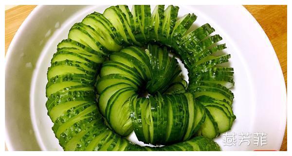 奶奶都用这方法腌黄瓜,20斤都不够,嘎嘣脆特好吃