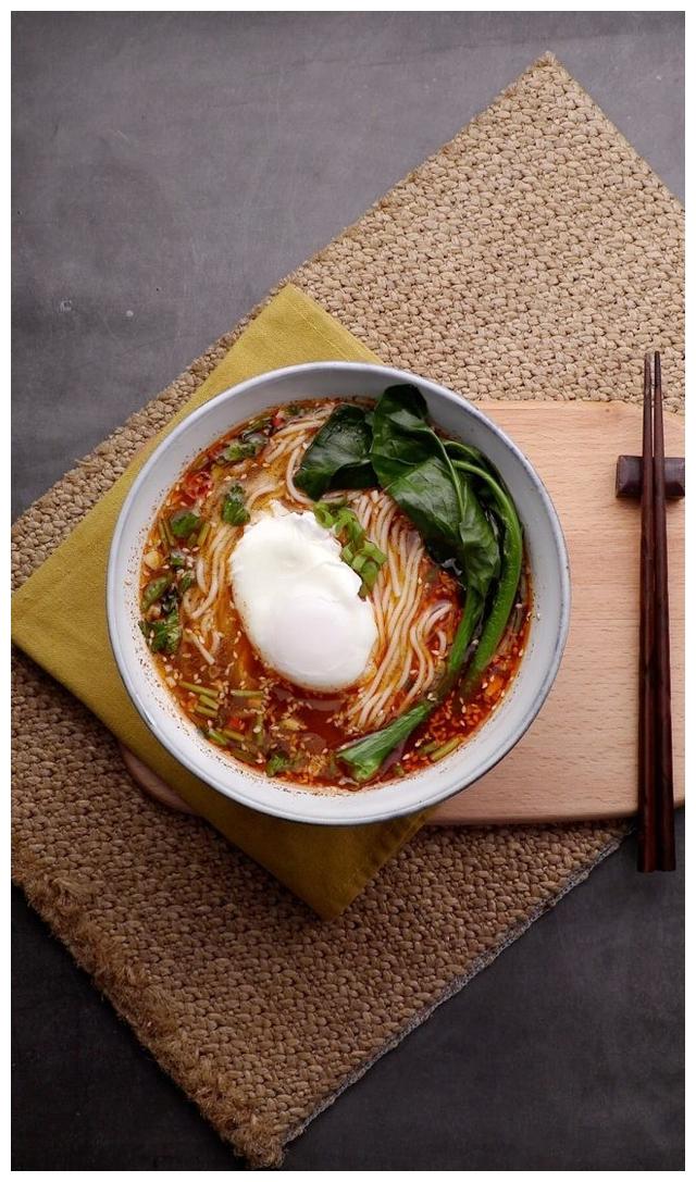 超好吃的酸汤面