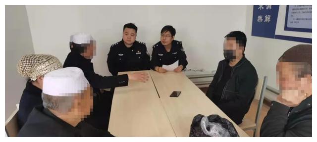 陇城人口_通道陇城:联合宣传进集市(2)